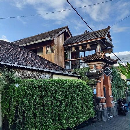 Хостел Sunshine Vintage House Убуд Екстер'єр фото