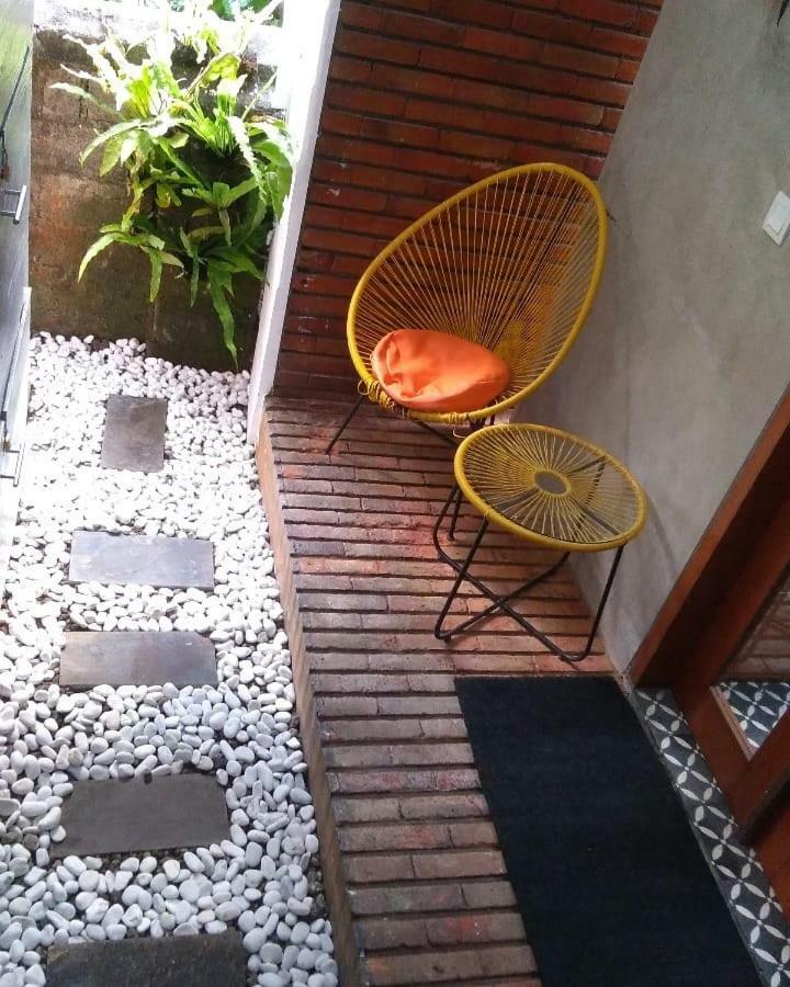 Хостел Sunshine Vintage House Убуд Екстер'єр фото